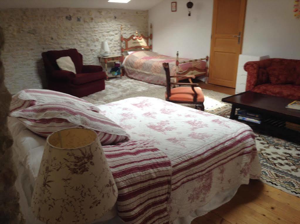 Gite Du Calme 3 Star Bed & Breakfast Cognac Chérac Exterior photo