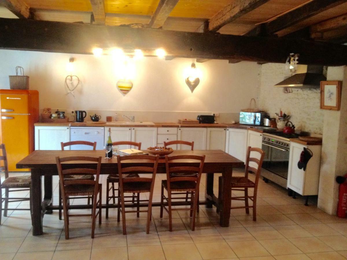 Gite Du Calme 3 Star Bed & Breakfast Cognac Chérac Exterior photo
