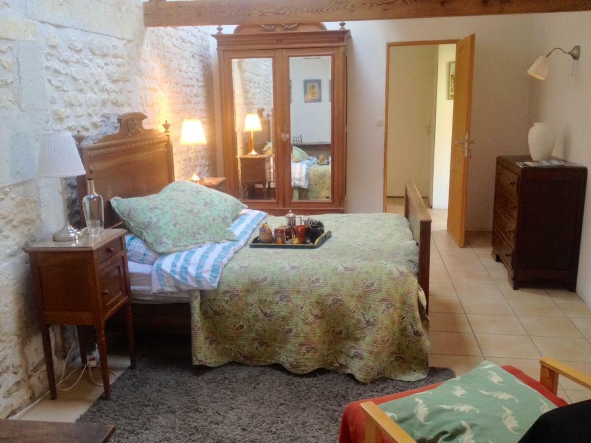 Gite Du Calme 3 Star Bed & Breakfast Cognac Chérac Exterior photo