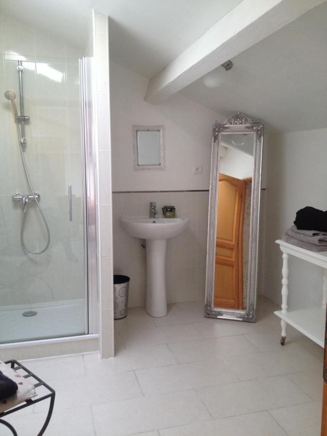 Gite Du Calme 3 Star Bed & Breakfast Cognac Chérac Exterior photo